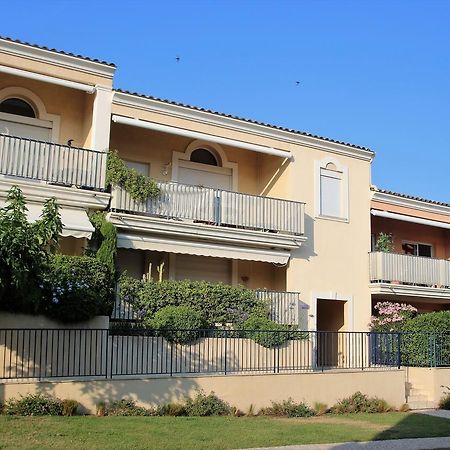 Appartement Les Pins Bleus A8 圣马克西姆 外观 照片