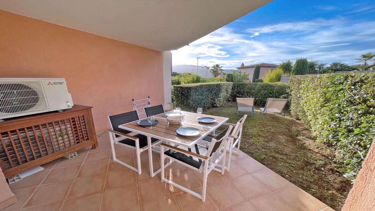 Appartement Les Pins Bleus A8 圣马克西姆 外观 照片