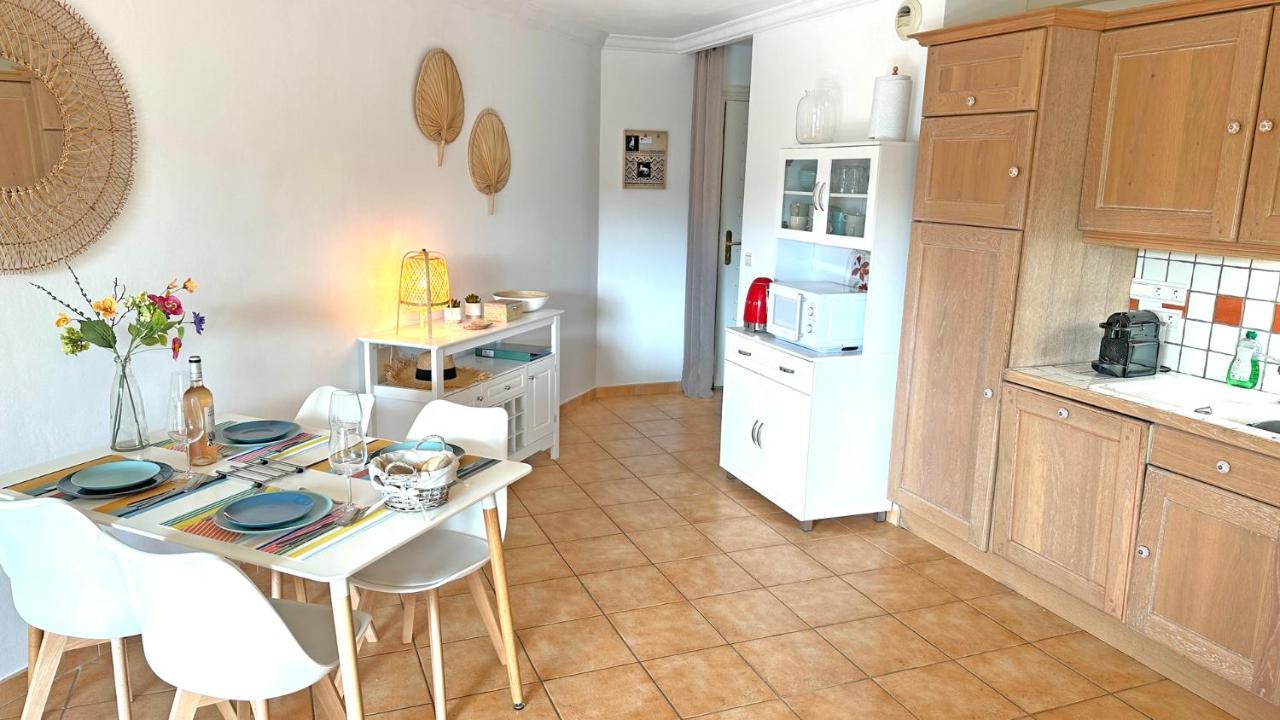 Appartement Les Pins Bleus A8 圣马克西姆 外观 照片