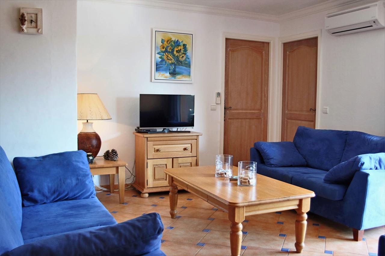 Appartement Les Pins Bleus A8 圣马克西姆 外观 照片