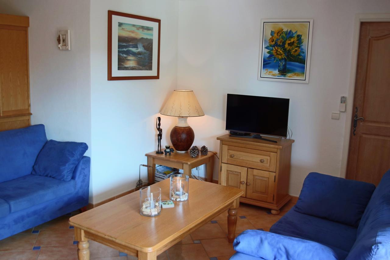 Appartement Les Pins Bleus A8 圣马克西姆 外观 照片